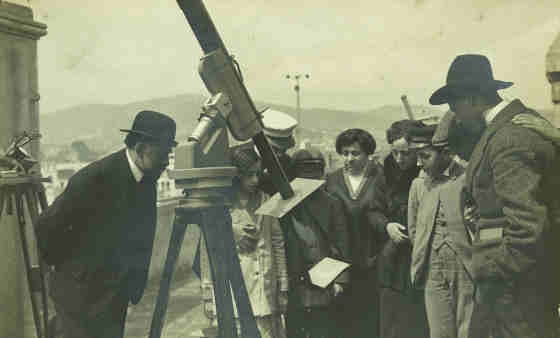 Seguiment d'un eclipse a l'Observatiri Fabra l'any 1912. 